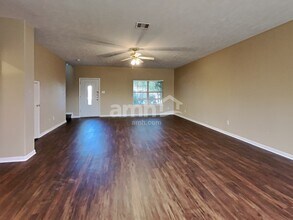 2209 Kingfish Rd in Texas City, TX - Building Photo - Building Photo