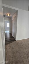 2017 Scenic Sunrise Dr in Las Vegas, NV - Building Photo - Building Photo