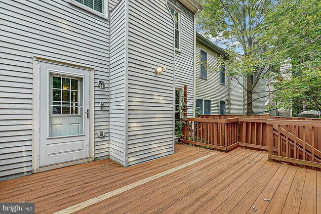 4207 Devonwood Way in Woodbridge, VA - Building Photo - Building Photo