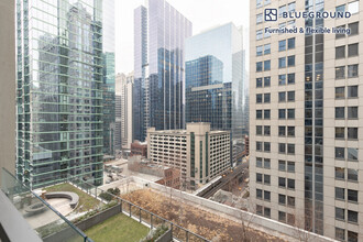 210 N Wells St, Unit FL15-ID232 in Chicago, IL - Building Photo - Building Photo