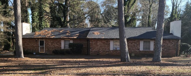 4955 Mountain Springs Way in Stone Mountain, GA - Building Photo - Building Photo