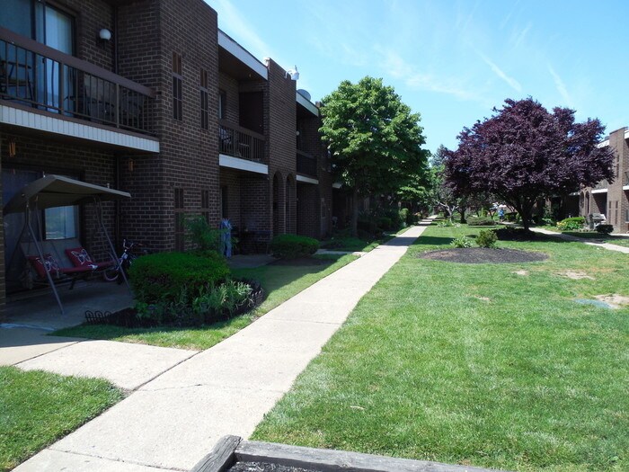 9926 Haldeman Ave-Unit -120 A in Philadelphia, PA - Building Photo