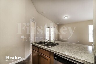 206 Eagle Point Blvd in Auburndale, FL - Building Photo - Building Photo