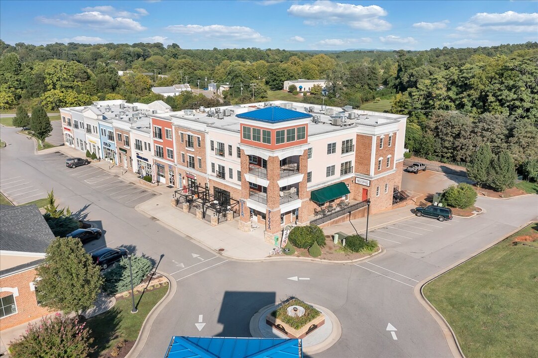 1100 Celebration Ave in Moneta, VA - Building Photo