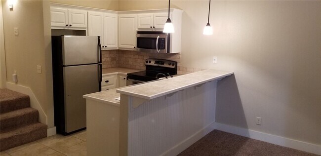 3165 N Barnsbury Terrace in Fayetteville, AR - Building Photo - Building Photo