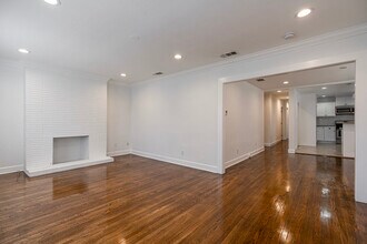 1316 N Mariposa Ave in Los Angeles, CA - Building Photo - Building Photo