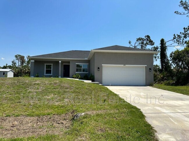 property at 2492 Sparkle Ln