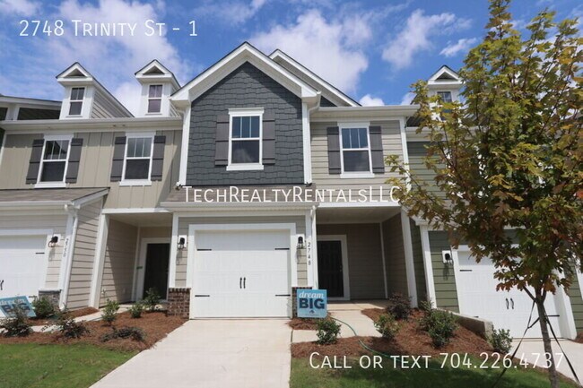 2748 Trinity St