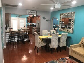 2319 56th St in Galveston, TX - Building Photo - Building Photo