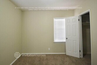 8213 Murietta Ave in Los Angeles, CA - Building Photo - Building Photo