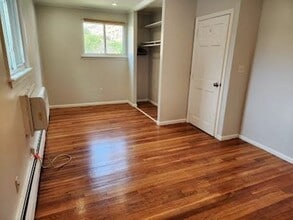 108 Perkins St, Unit 4 in Boston, MA - Building Photo - Building Photo