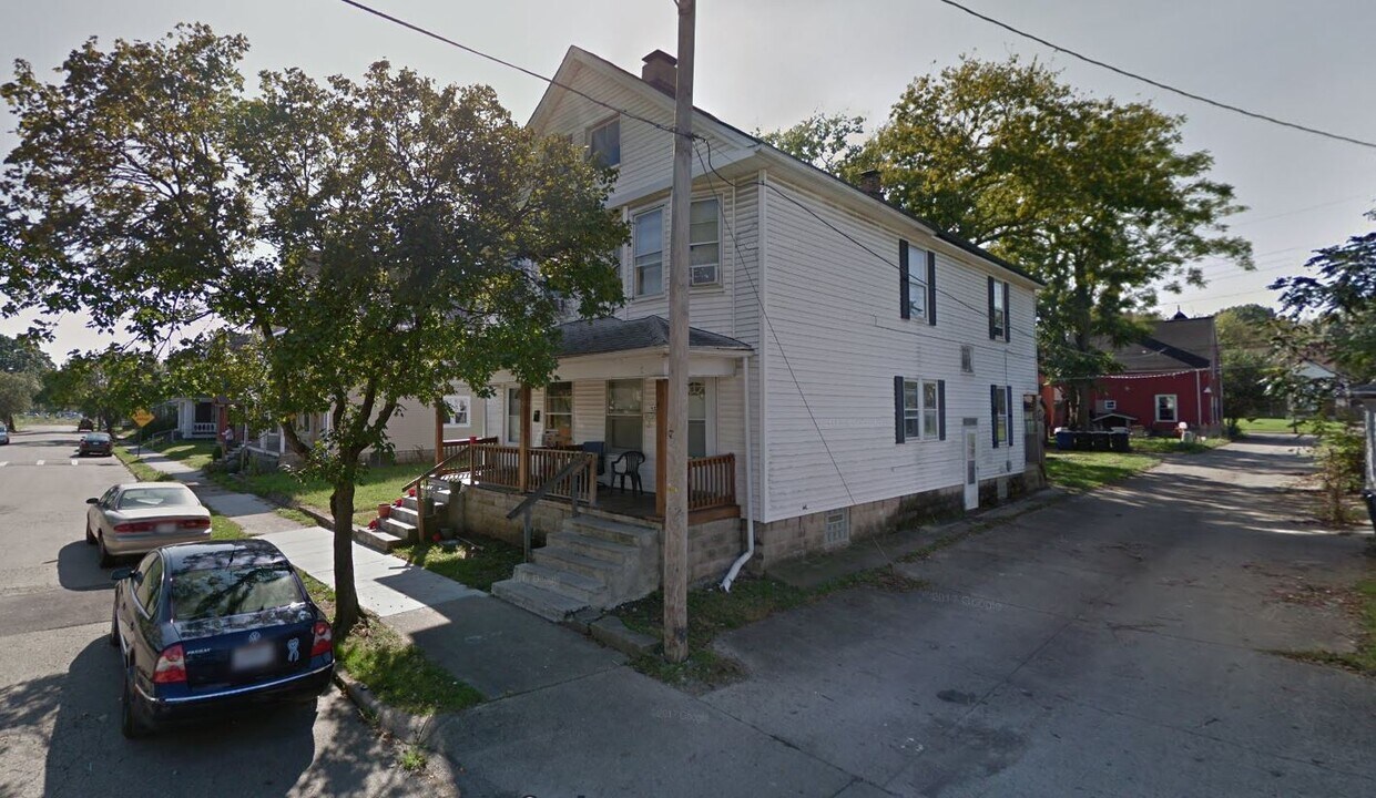 453-455 Brightwood Ave in Dayton, OH - Building Photo