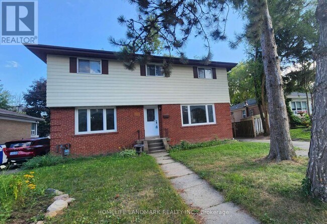 42 Cartier Crescent in Richmond Hill, ON - Building Photo - Building Photo