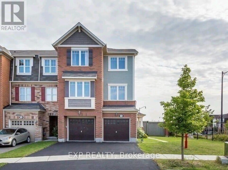 16 Saunter Ct in Brampton, ON - Building Photo