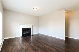 10669 Daisy Cove in Hampton, GA - Building Photo - Building Photo