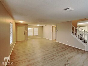 9703 Cameron Creek in San Antonio, TX - Building Photo - Building Photo