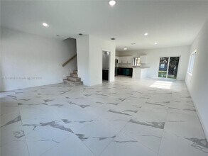 436 NW 14th Way in Fort Lauderdale, FL - Building Photo - Building Photo