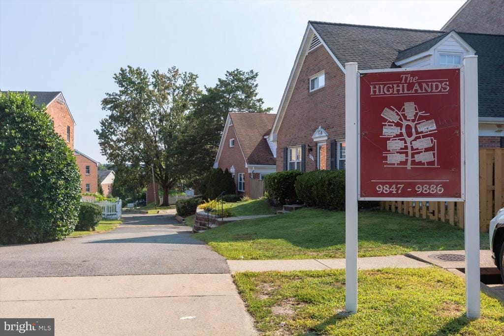 9860 Hagel Cir in Lorton, VA - Building Photo