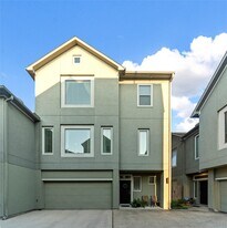4514 Center St in Houston, TX - Building Photo