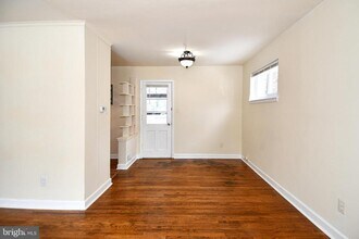 10304 Inwood Ave in Silver Spring, MD - Building Photo - Building Photo