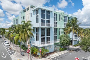 Lake Avenue Lofts in Lake Worth, FL - Building Photo
