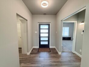 6955 24th St in Lubbock, TX - Building Photo - Building Photo