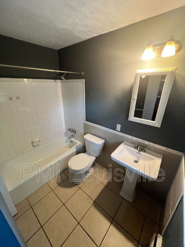 property at 4501 S 6th St