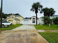 3247 Brewster Dr in Kissimmee, FL - Foto de edificio - Building Photo