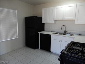 4474 Bramblewood St in Las Vegas, NV - Building Photo - Building Photo