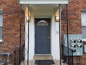 1908 M St NE in Washington, DC - Foto de edificio - Building Photo