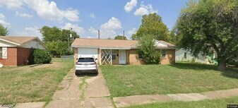 2529 Rutgers Dr in Irving, TX - Building Photo