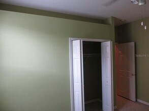 11204 Avery Oaks Dr in Tampa, FL - Building Photo - Building Photo