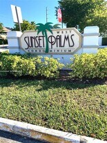 7256 SW 94th Pl in Miami, FL - Building Photo