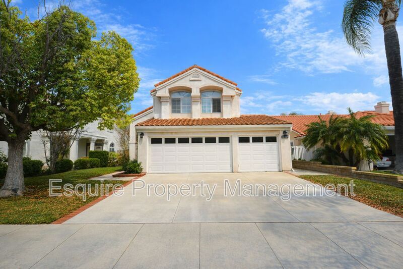 1735 Butterfly Ct in Thousand Oaks, CA - Building Photo