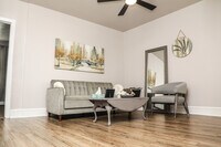 1808 West Diamond street, Unit 2 photo'