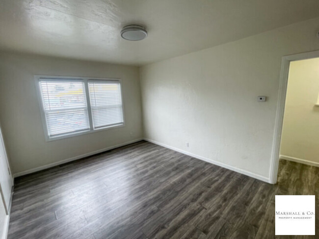520 Tennessee St in Vallejo, CA - Foto de edificio - Building Photo