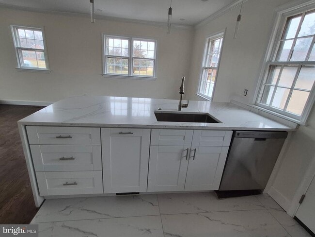 2206 Brinkley Rd in Fort Washington, MD - Building Photo - Building Photo