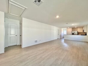 175 Kyanite Dr in Maxwell, TX - Building Photo - Building Photo