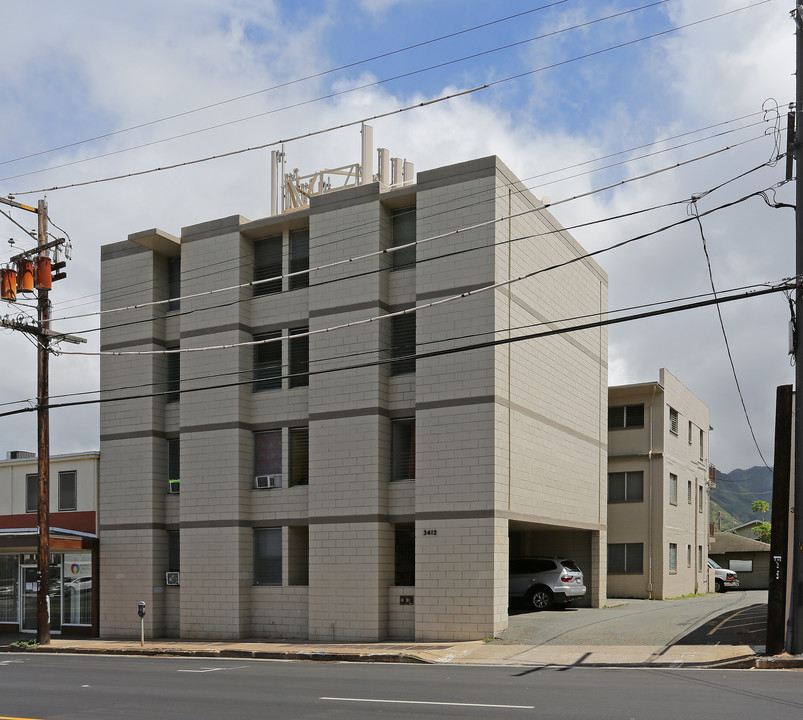 3412 Waialae Ave in Honolulu, HI - Building Photo