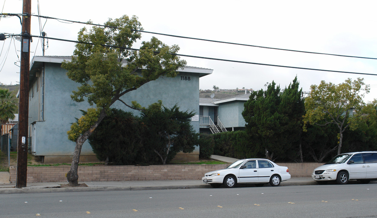 1188 Cuyamaca St in El Cajon, CA - Building Photo