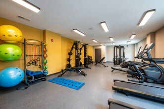 4UP Apartments in West Lafayette, IN - Foto de edificio - Interior Photo