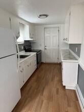 26 Hough St in Plainville, CT - Building Photo - Building Photo