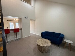 3465 Willowrun Dr in Austin, TX - Building Photo - Building Photo