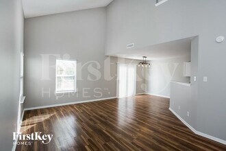 2235 Collins Way in Greenfield, IN - Building Photo - Building Photo