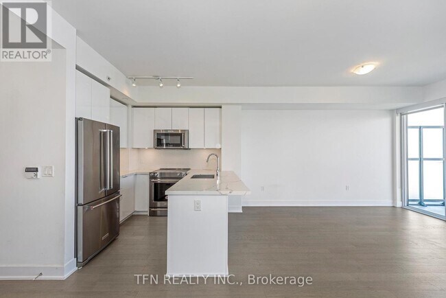 30-5730 Shore Breeze Dr in Toronto, ON - Building Photo - Building Photo