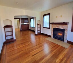 806 Vincente Ave in Berkeley, CA - Foto de edificio - Building Photo