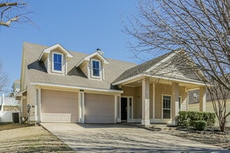 317 Creekview Dr in Anna, TX - Building Photo - Building Photo