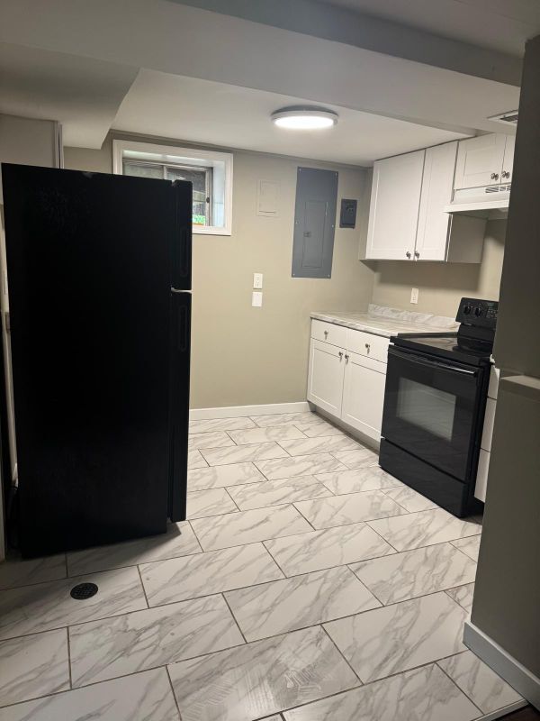 property at 1619 Maryland Ave