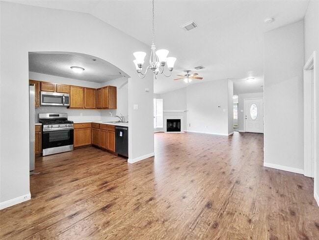 4010 Redwood Hill Ct in Fresno, TX - Building Photo - Building Photo