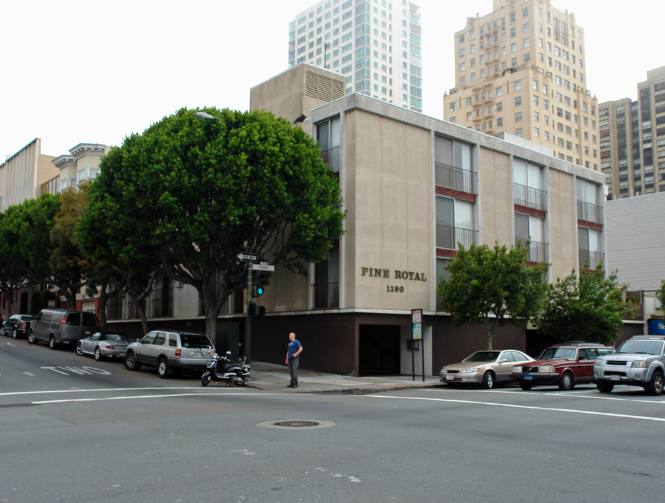 Pine Royal in San Francisco, CA - Foto de edificio